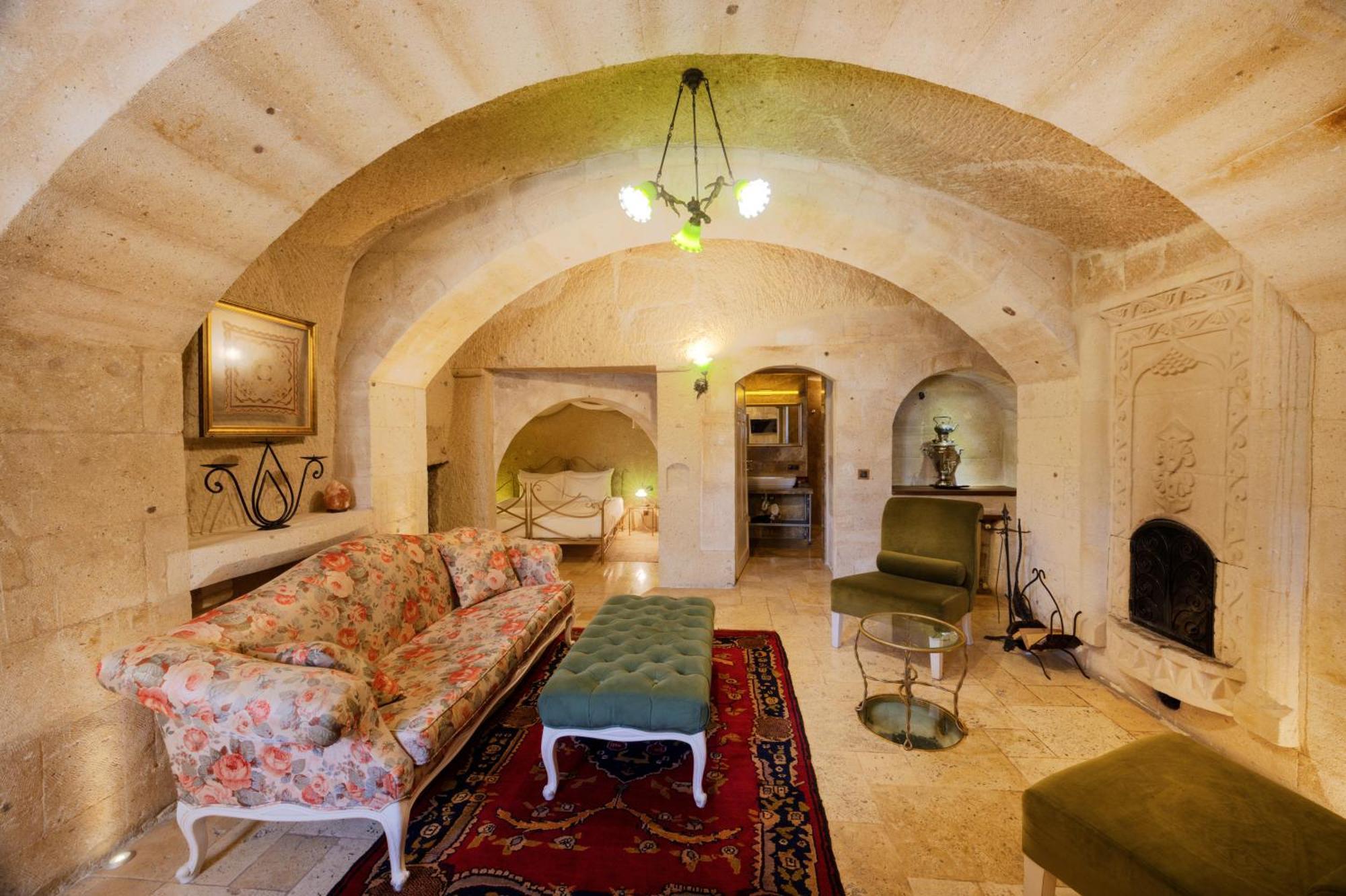 Tafoni Houses Cave Hotel Ortahisar Εξωτερικό φωτογραφία